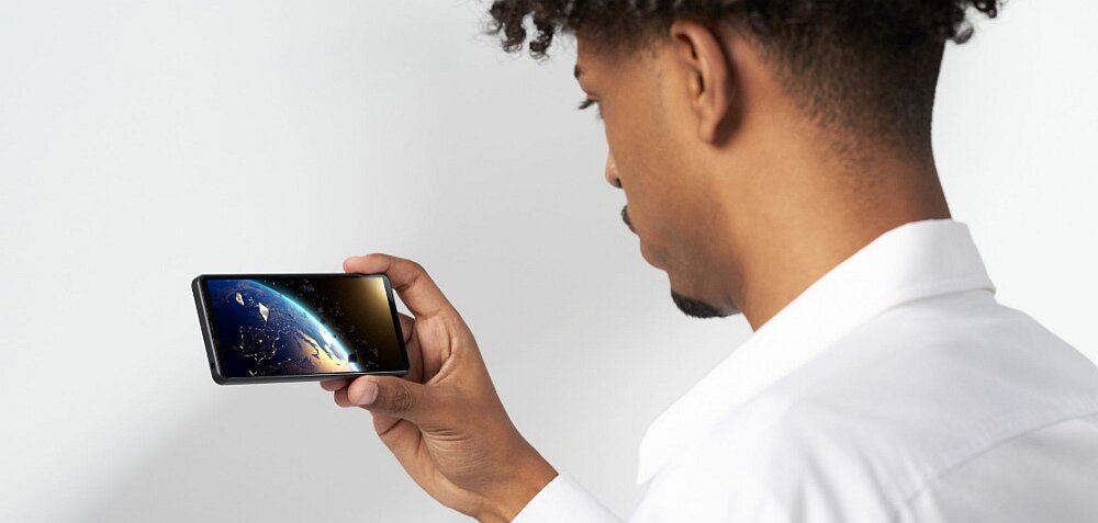 Smartfon SONY Xperia 10 IV  ekran bateria aparat procesor ram pamięć pojemność rozdzielczość zdjęcia filmy opis dane cechy blokady system łączność wifi bluetooth obudowa szkło odporność porty muzyka transfer sieć przekątna matryca waga czujniki