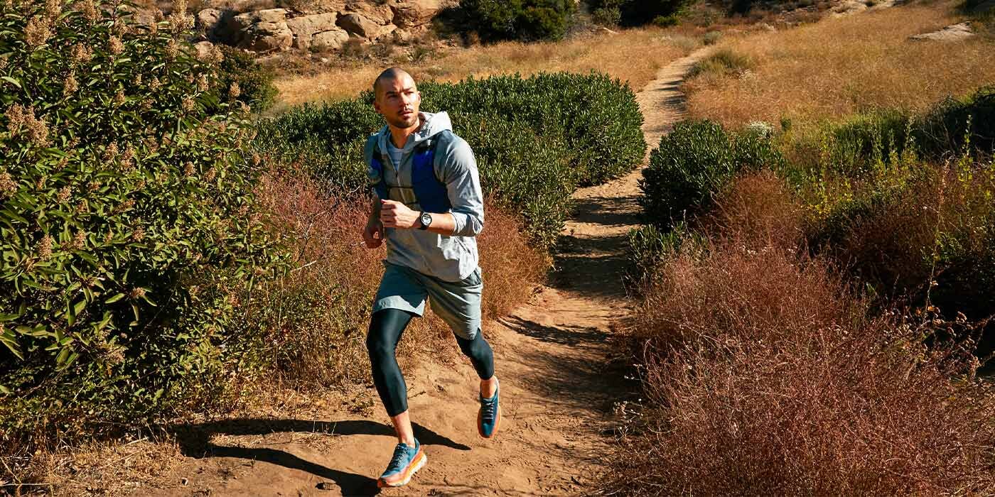 Szereg funkcji monitorowania organizmu ułatwia wyznaczanie celów treningowych za pośrednictwem Galaxy Watch5