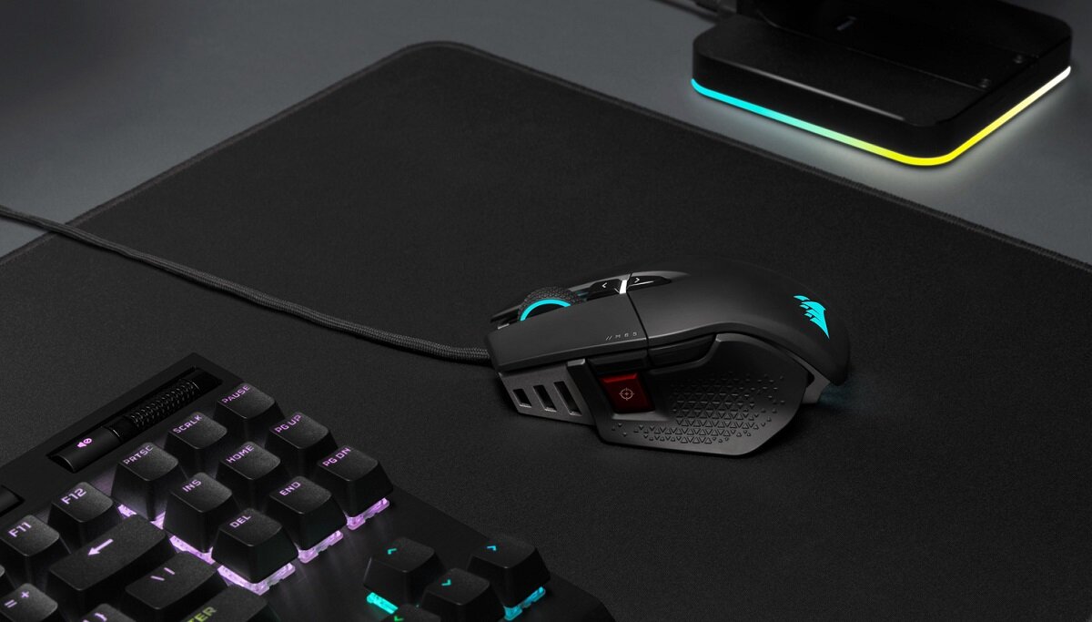 Mysz CORSAIR M65 dla graczy podświetlenie LED Specjalny kształt nowoczesny design Wielofunkcyjne przyciski USB typu A najwyższa jakość rozdzielczość DPI