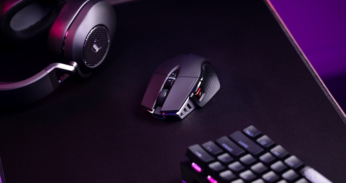 Mysz CORSAIR M65 dla graczy podświetlenie LED Specjalny kształt nowoczesny design Wielofunkcyjne przyciski USB typu A najwyższa jakość rozdzielczość DPI