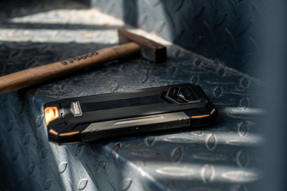 Smartfon DOOGEE S89 8/128GB 6.3 bateria 12000 mah