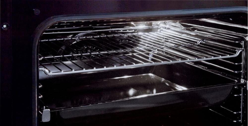 BERG BGOV45 wnętrze piekarnik wygoda prowadnice teleskopowe drabinkowe blachy potrawa termoobieg 3d równomierne pieczenie