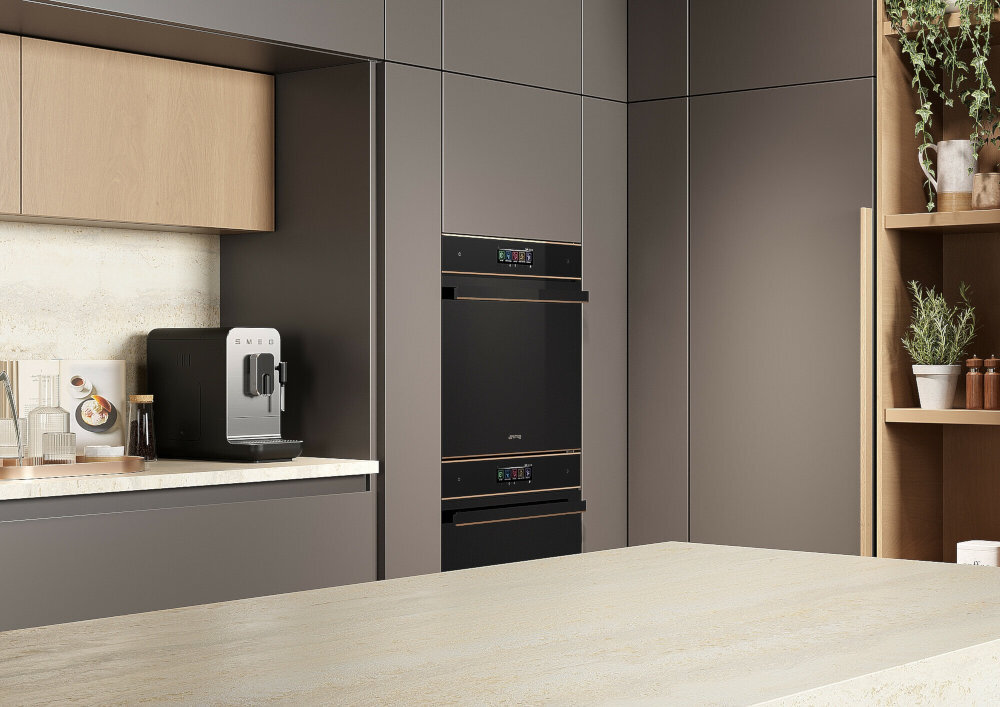 Ekspres SMEG BCC02BLMEU czarny kolorystyka design niewielki rozmiar