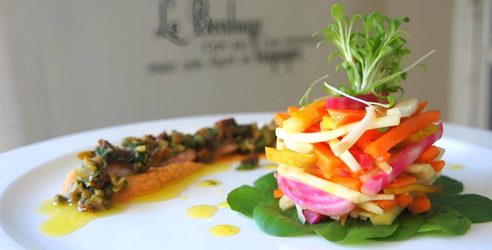 Piekarnik BRANDT BOP7533BB pieczenie parowe programy białe mięso ryby drób woda blacha