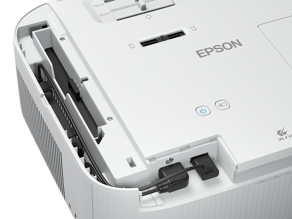Проектор EPSON EH-TW6150 з сучасним підключенням HDMI
