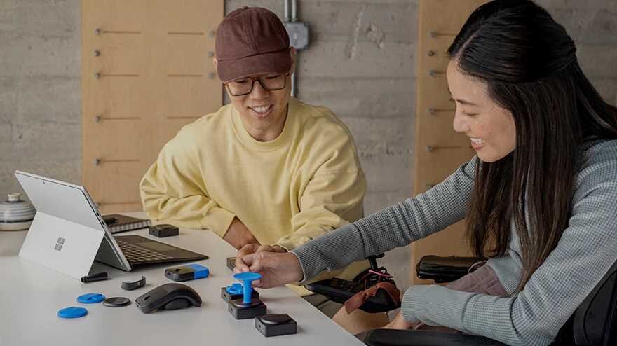 Laptop MICROSOFT Surface Pro 9 - Spersonalizuj