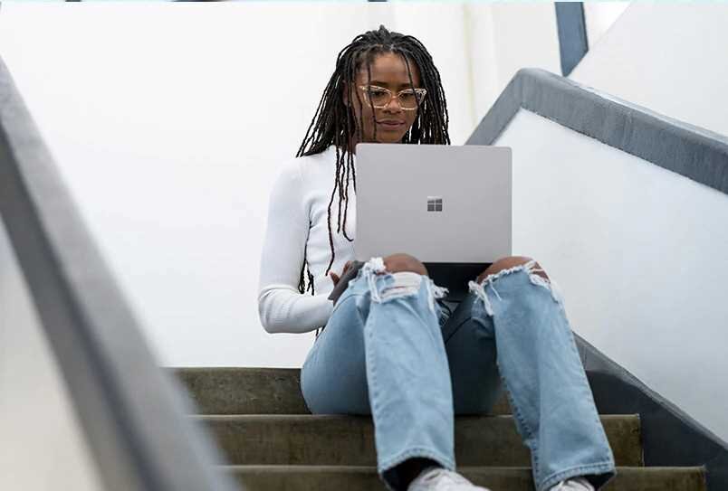 Laptop MICROSOFT Surface Laptop 5 - Microsoft Teams 