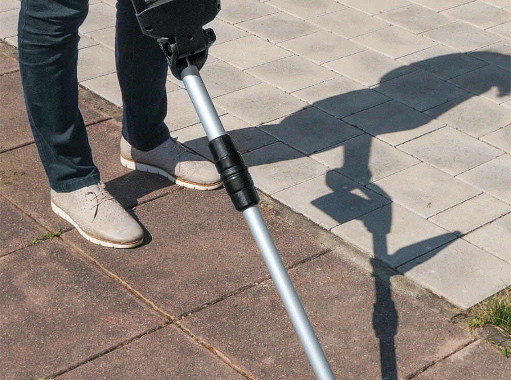 Urządzenie do czyszczenia fug EINHELL GE-CC teleskopowy uchwyt odciazenie plecow ochrona kolan kierownica z plynna regulacja wysokosci