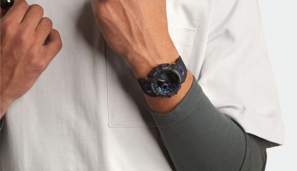 ZEGARKEK CASIO G-SHOCK G-SQUAD GBA-900   ekran bateria czujniki zdrowie sport pasek ładowanie pojemność rozdzielczość łączność sterowanie krew puls rozmowy smartfon aplikacja 