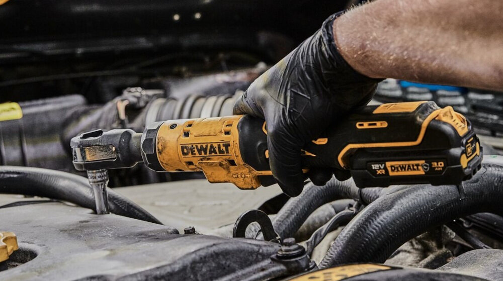 Grzechotka DEWALT DCF503N-XJ blokada spustu zmiana obrotow prawo/lewo