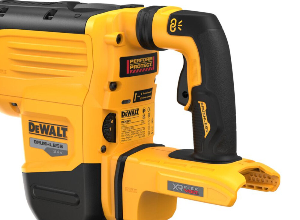 Młot wyburzeniowy DEWALT DCH832X2-QW uchwy SDS-Max antypoślizgowy materiał doskonałe wyważenie