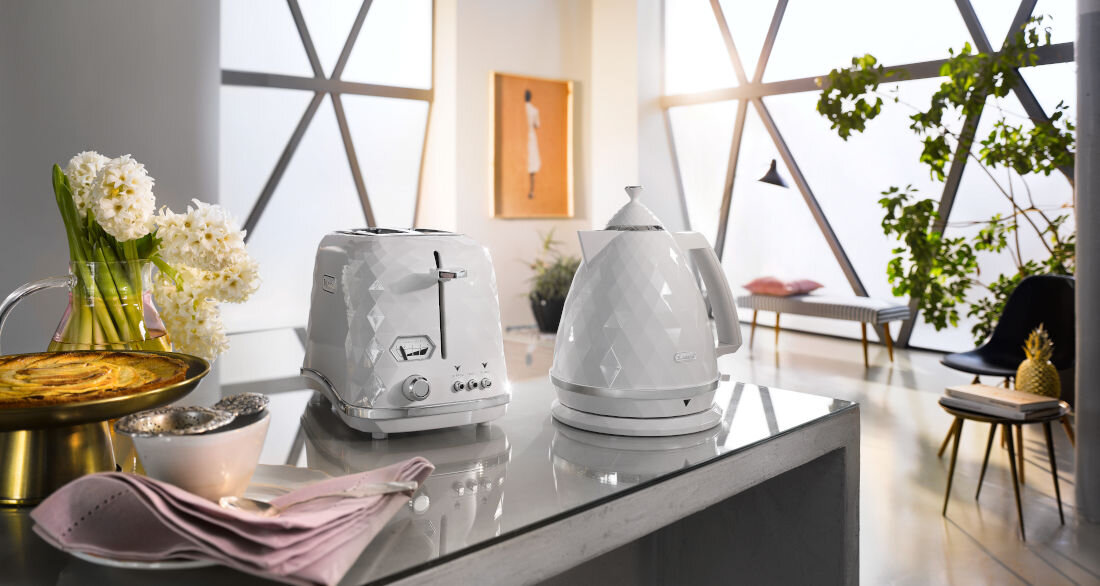 Toster DELONGHI CTJX2103.W kolekcja Brillante Exlusive