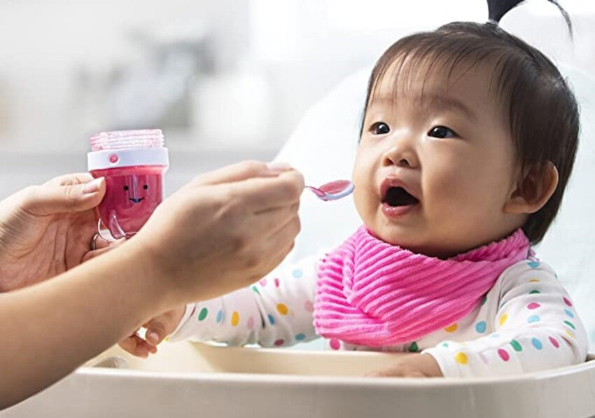 Blender kielichowy NUTRIBULLET NBY100 Baby mozliwosci pojemnosc 295 ml silikonowa taca pokrywka na tace