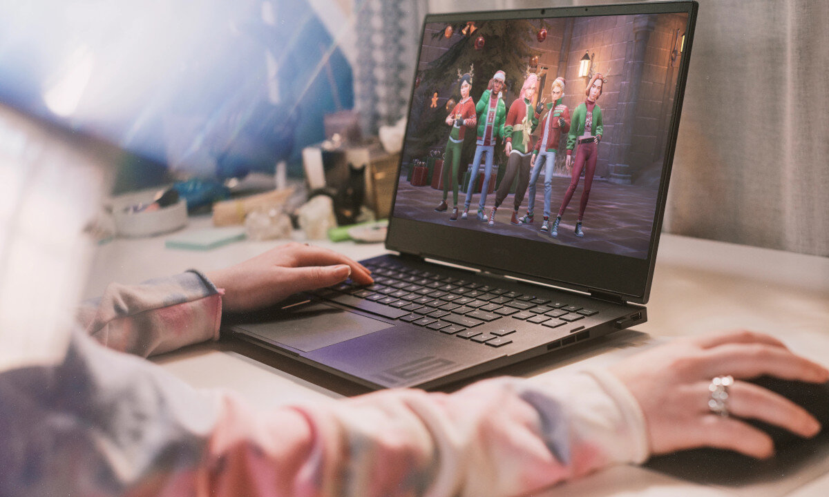 Laptop HP Omen 16-N0153NW wysoka rozdzielczosc obrazu