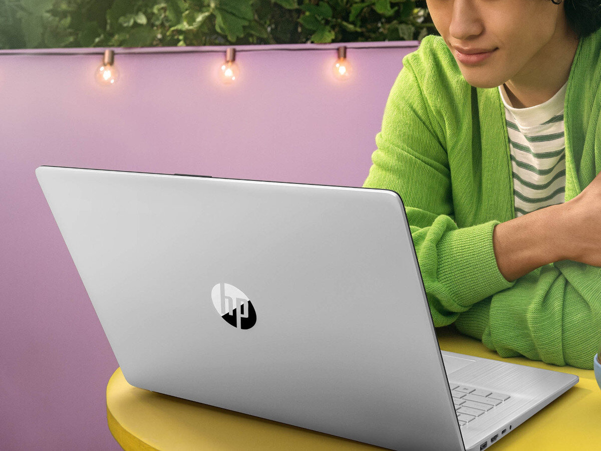 Laptop HP 17-CP1109NW duzo miecja na Twoje pliki