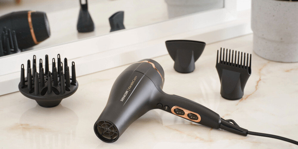 Suszarka SENCOR SHD 8275BK 2400W Wydajna suszarka funkcja jonizacji technologia KeratinCare+ funkcja jonizacja IONIC