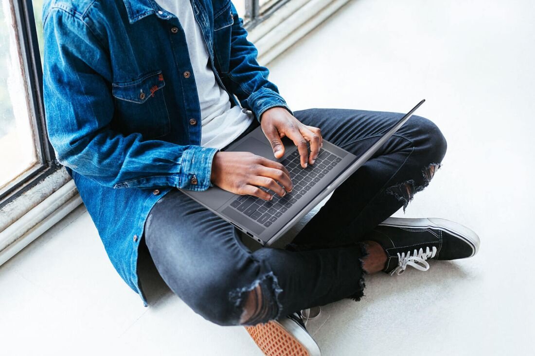 Laptop DELL Inspiron 5620 - ExpressCharge