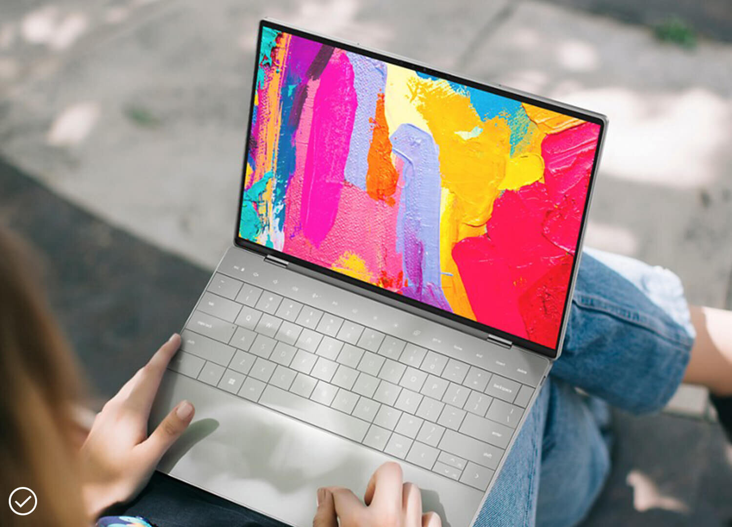 Laptop DELL XPS 9320 - Potężne podzespoły