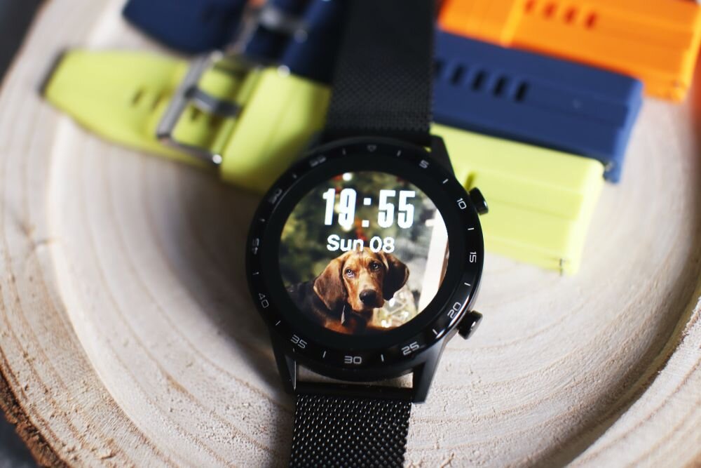 Smartwatch VECTOR SMART SPORT ekran bateria czujniki zdrowie sport pasek ładowanie pojemność rozdzielczość łączność sterowanie krew puls rozmowy smartfon aplikacja 