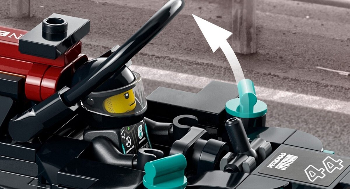 LEGO Speed Champions Mercedes-AMG F1 W12 E Performance i Mercedes-AMG ONE 76909 Zawartość pudełka