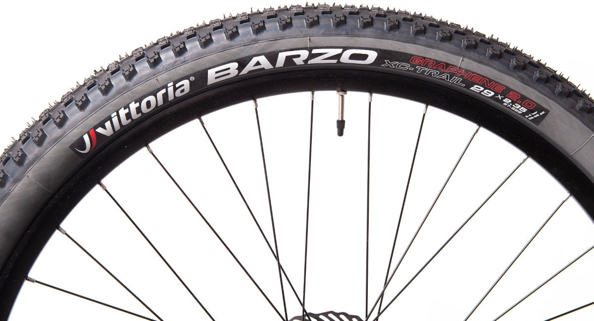 ROWER ELEKTRYCZNY MTB ATALA B-CROSS A6.2 duze kola ktore zredukuja drgania