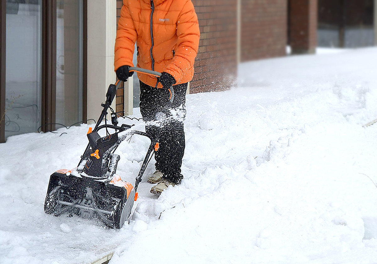 ODŚNIEŻARKA AKUMULATOROWA DAEWOO 1800W DAST 2600E Zasilanie sieciowe