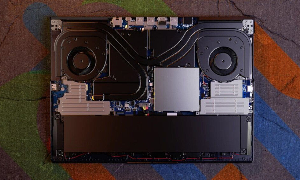 Laptop LENOVO Legion 5 15ACH6 chłodznie wentylatory wydajność Coldfront