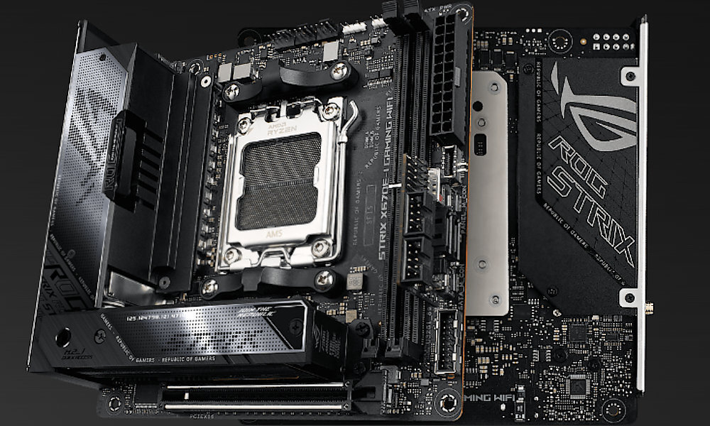 PLYTA-ASUS-ROG przod-bok