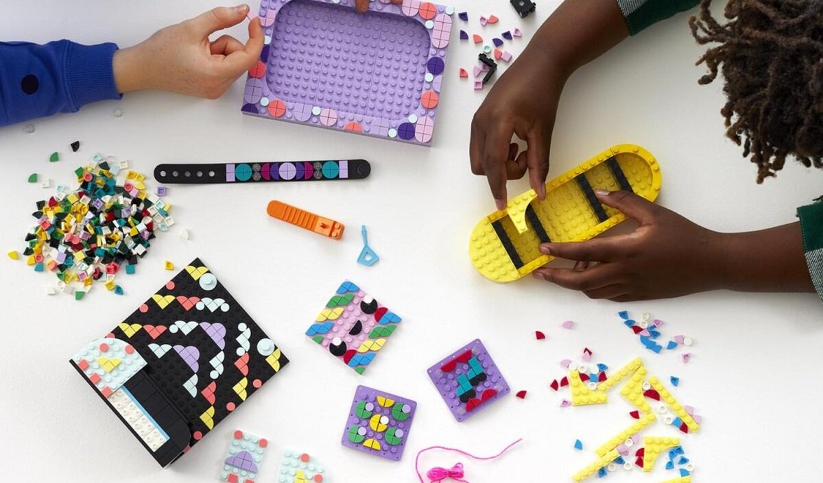LEGO Dots Zestaw narzędzi projektanta – wzorki 41961 Pudełko pełne kreatywności