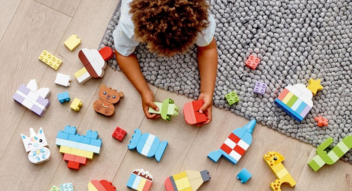 LEGO Duplo Czas na kreatywne budowanie 10978 Inspiracja dla młodych konstruktorów