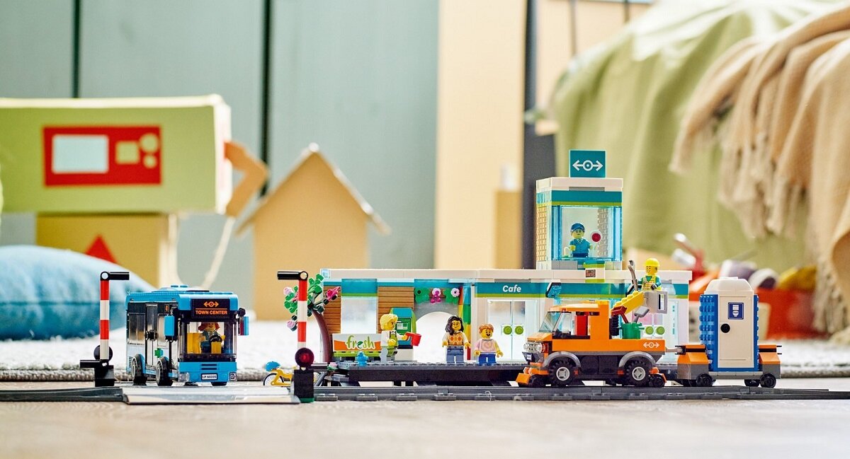LEGO City Dworzec kolejowy 60335 Ciekawy pomysł na prezent