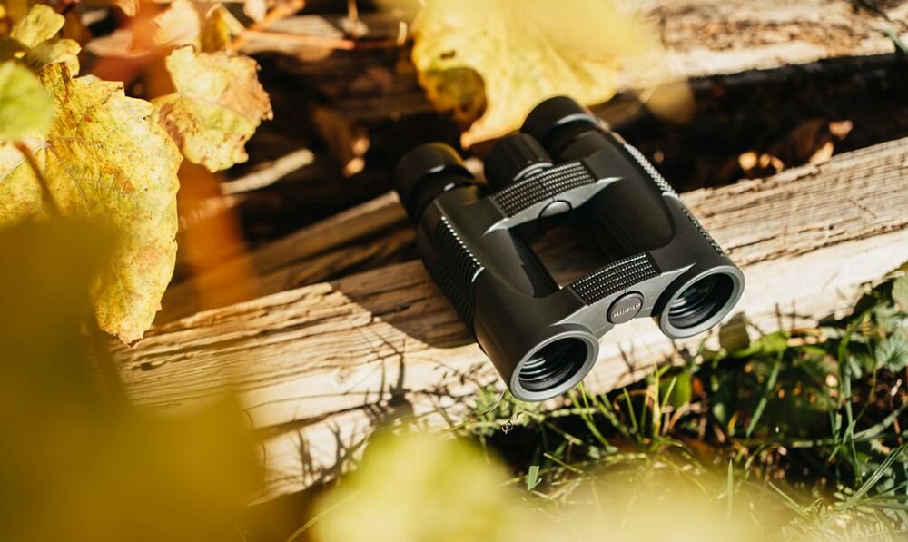 Lornetka FUJINON KF 10x32 W-R II    optyka waga konstrukcja ogniskowa zoom przybliżenie dioptria muszle oczne obiektywy soczewki pryzmat powłoka gwint okulary obserwacja przyroda sport powiększenie 