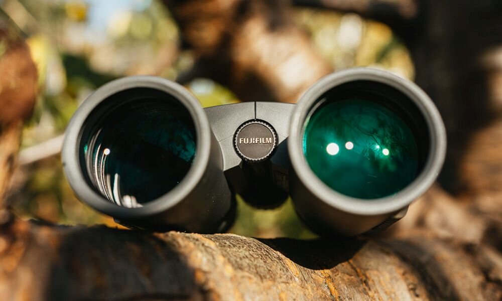 Lornetka FUJINON KF 10x42H-R II optyka waga konstrukcja ogniskowa zoom przybliżenie dioptria muszle oczne obiektywy soczewki pryzmat powłoka gwint okulary obserwacja przyroda sport powiększenie