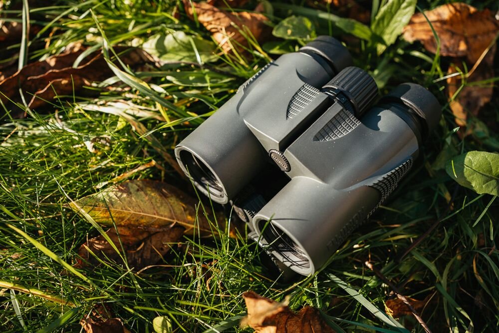 Lornetka FUJINON KF 10x42H-R II optyka waga konstrukcja ogniskowa zoom przybliżenie dioptria muszle oczne obiektywy soczewki pryzmat powłoka gwint okulary obserwacja przyroda sport powiększenie