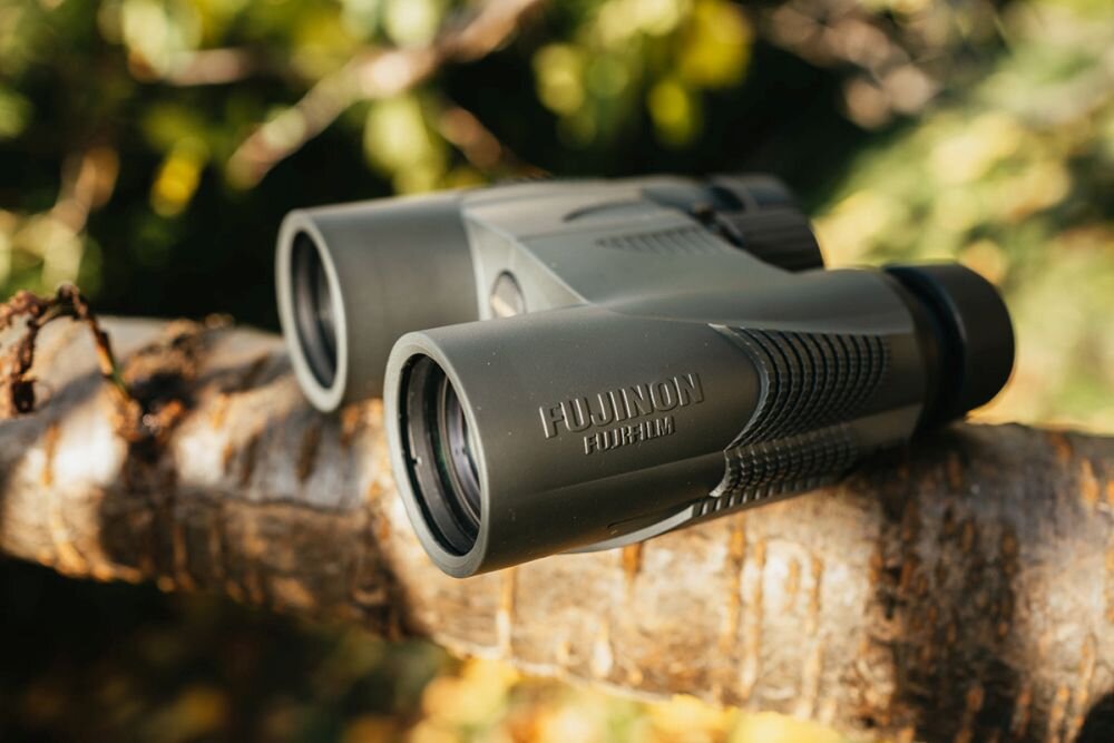 Lornetka FUJINON KF 10x42H-R II optyka waga konstrukcja ogniskowa zoom przybliżenie dioptria muszle oczne obiektywy soczewki pryzmat powłoka gwint okulary obserwacja przyroda sport powiększenie