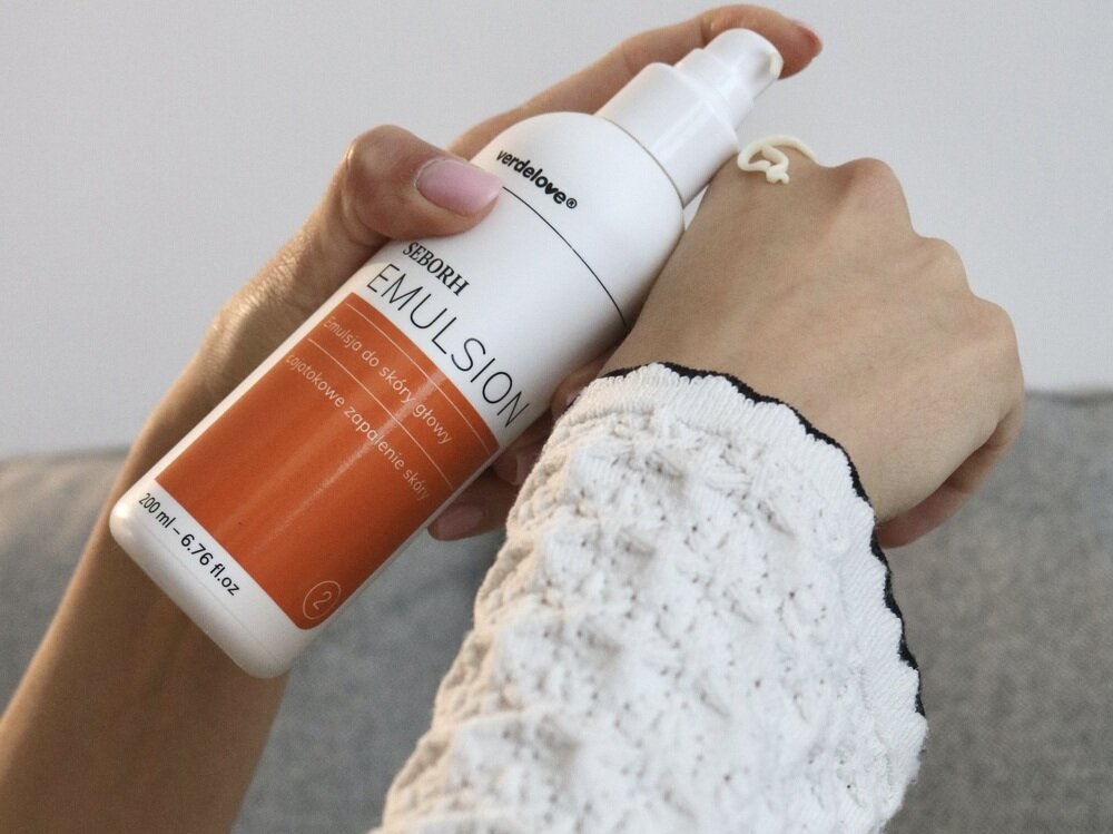 Emulsja VERDELOVE Seborh do skóry głowy 200 ml pielęgnacja skóry głowy, w walce z łojotokowym zapaleniem skóry, aktywne składniki