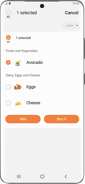 Ekran aplikacji na smartfonie z listą zakupów, gdzie zaznaczono \'Avocado\' w sekcji \'Fruits and Vegetables\'. Poniżej znajdują się opcje \'Eggs\' i \'Cheese\' oraz przyciski \'Add\' i \'Buy it\'.