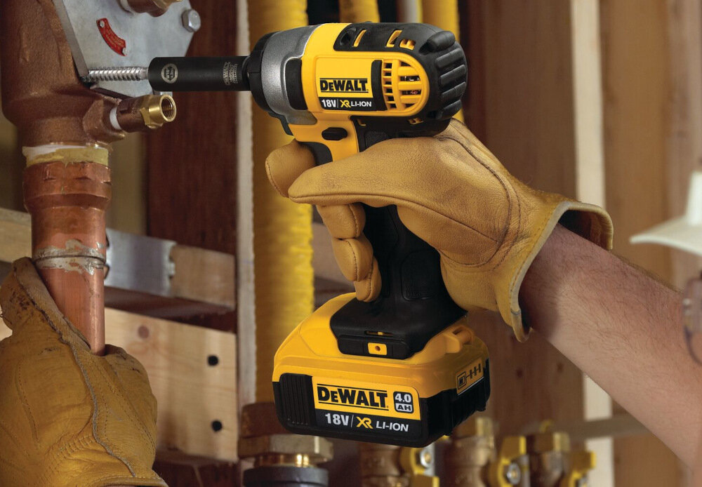 Klucz udarowy DEWALT DCF923N 4 tryby pracy dłuższy czas pracy akumulatora na jednym cyklu ładowania dłuższa żywotność