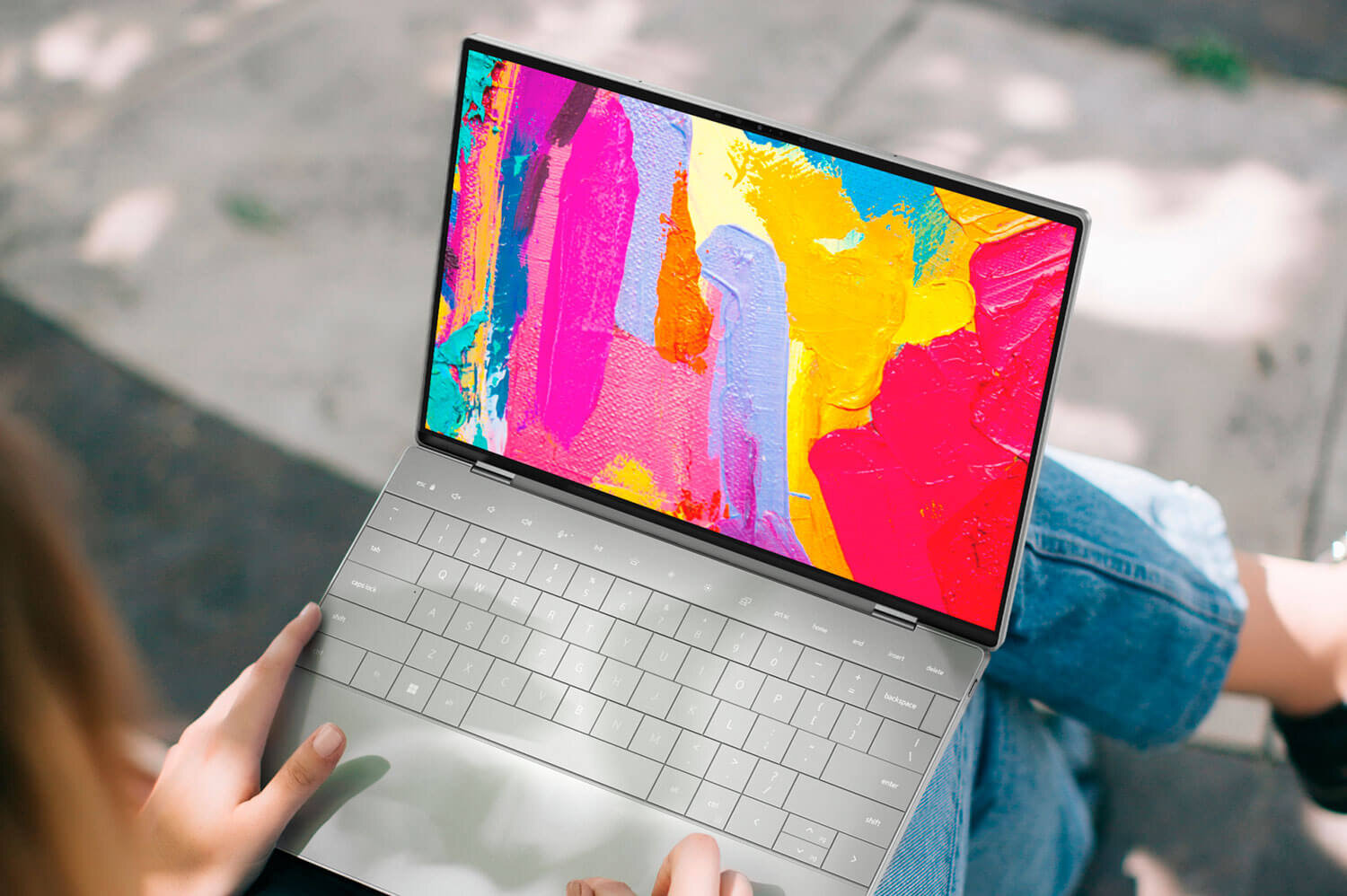 Laptop DELL XPS 9320 - bezramkowy