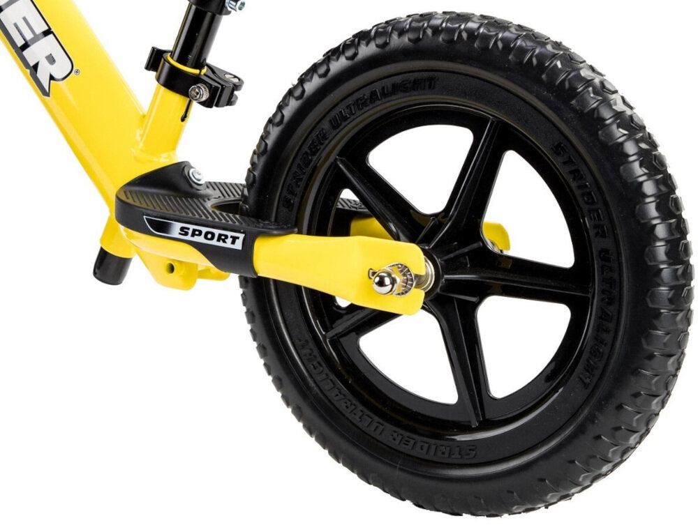 Rowerek biegowy STRIDER Sport 12 ST-S4YE Żółty koła formowane 12-calowe piankowe gładkie opony nie wymagają pompowania znakomita przyczepność i zwrotność na każdej nawierzchni