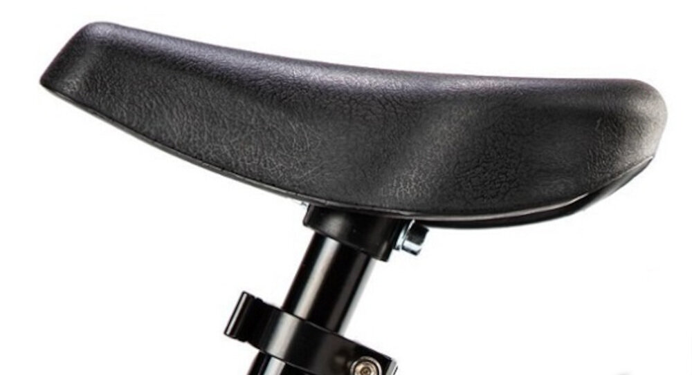 Rowerek biegowy STRIDER 14x Sport Różowy regulacja wysokości siodełka w zakresie 38-55 cm odpowiednio dopasowana do potrzeb dziecka zminimalizowane ryzyko występowania otarć ergonomiczna forma siedziska wygodne podróżowanie