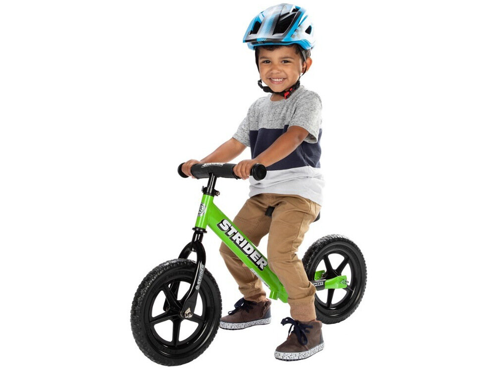 Rowerek biegowy STRIDER Sport 12 ST-S4GN Zielony rozwija równowagę pewność siebie żwawość w zielonym kolorze dla dzieci w wieku od 18 miesiąca życia do 5 lat