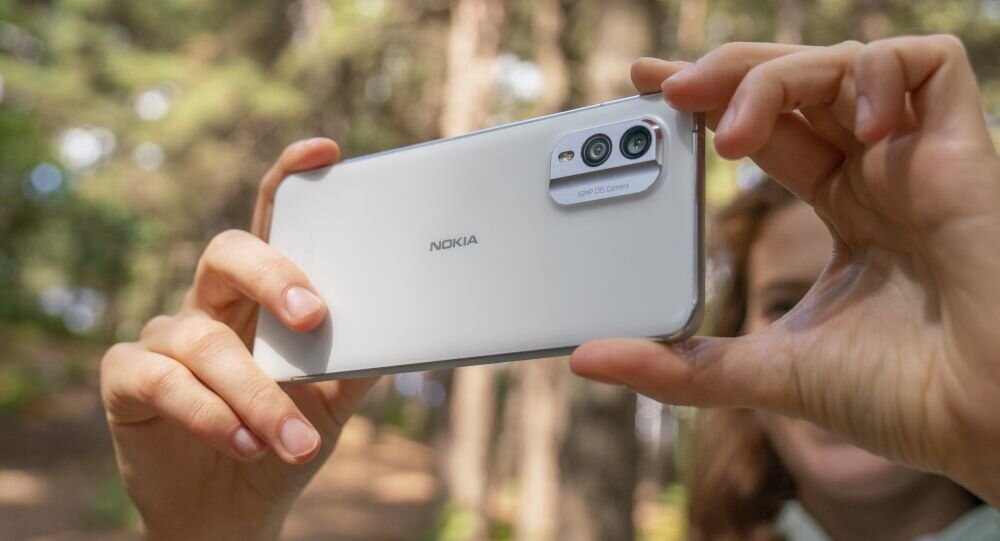 Smartfon NOKIA X30 5G  ekran bateria aparat procesor ram pamięć pojemność rozdzielczość zdjęcia filmy opis dane cechy blokady system łączność wifi bluetooth obudowa szkło odporność porty muzyka transfer sieć przekątna matryca waga czujniki