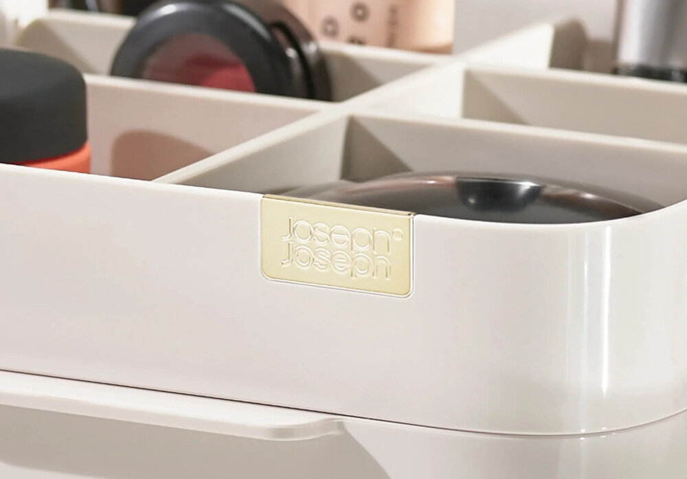 Organizer na kosmetyki JOSEPH JOSEPH 75007 wykonany z tworzywa sztucznego ABS