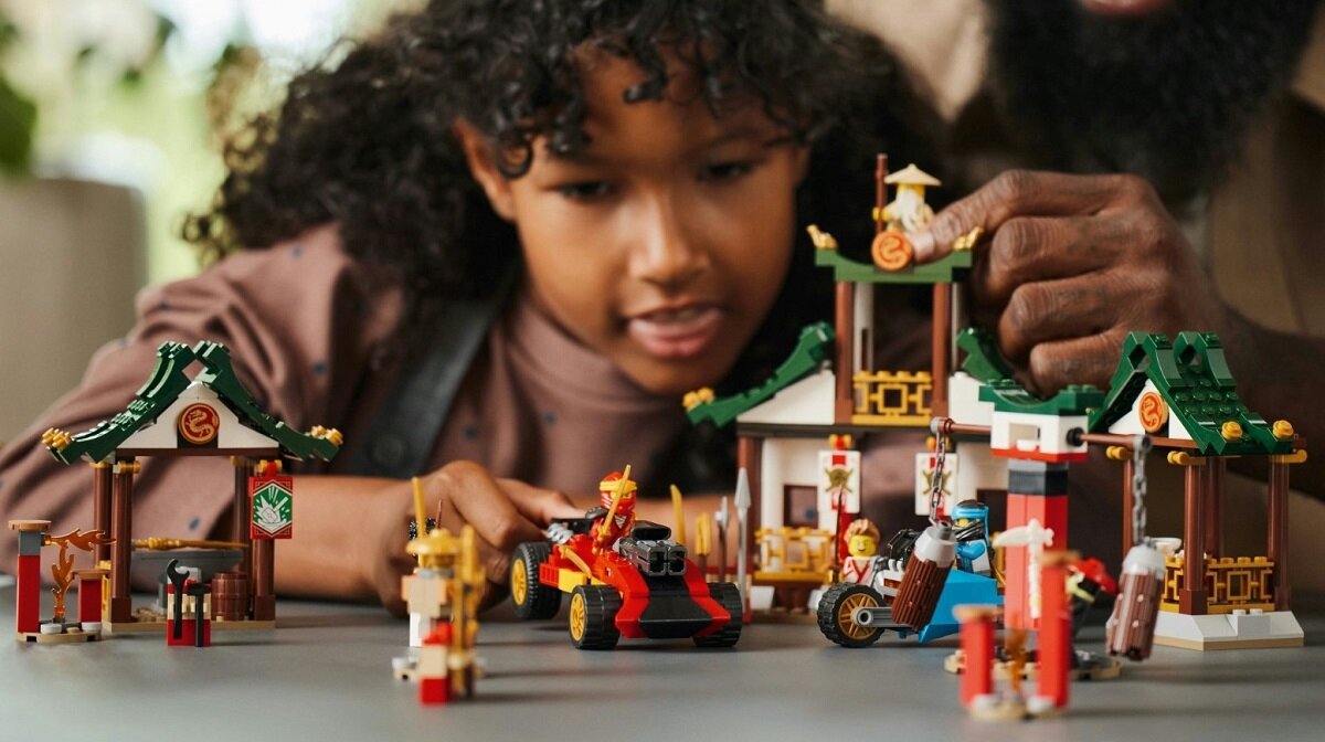 LEGO Ninjago Kreatywne pudełko z klockami ninja 71787 dziecko kreatywność zabawa nauka rozwój klocki figurki minifigurki jakość tradycja konstrukcja nauka wyobraźnia role jakość bezpieczeństwo wyobraźnia budowanie pasja hobby funkcje instrukcje