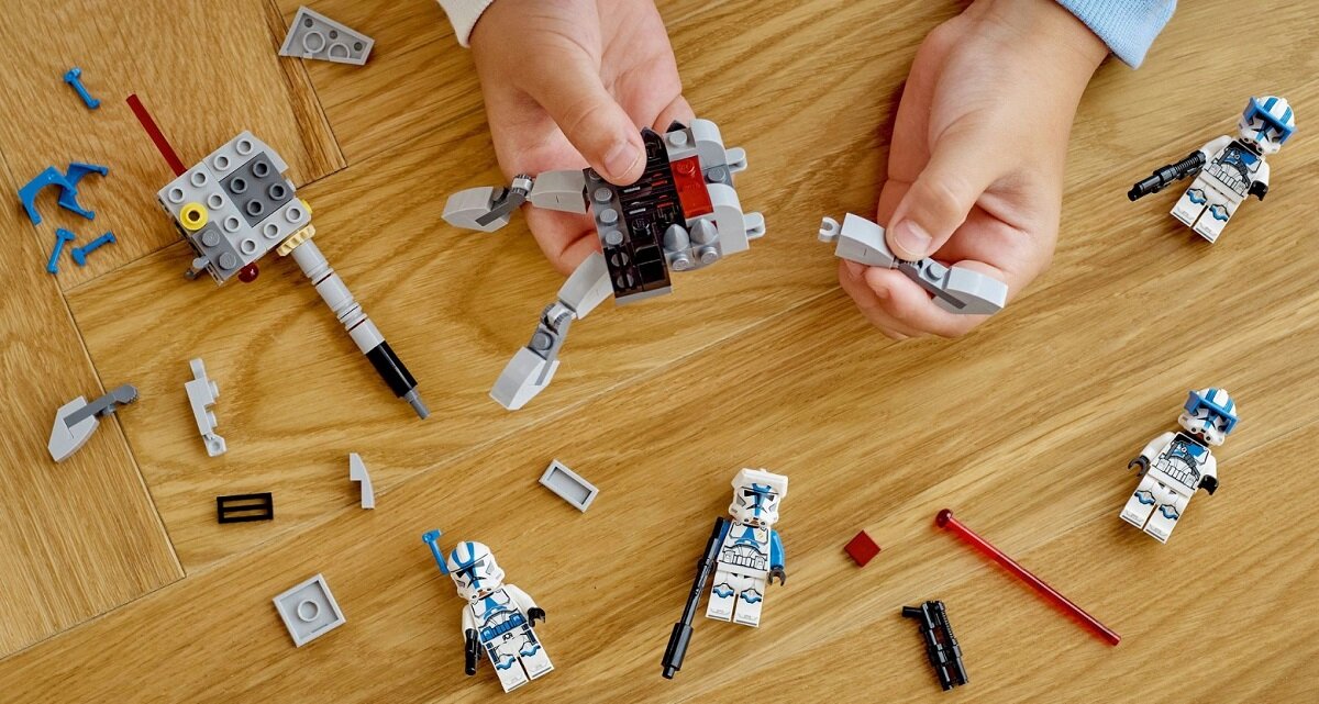LEGO Star Wars Zestaw bitewny dziecko kreatywność zabawa nauka rozwój klocki figurki minifigurki jakość tradycja konstrukcja nauka wyobraźnia role jakość bezpieczeństwo wyobraźnia budowanie pasja hobby funkcje instrukcjeżołnierze-klony z 501 legionu 75345