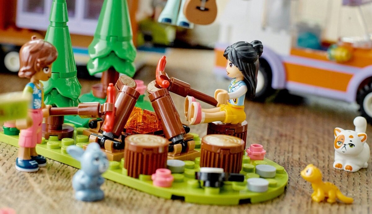 LEGO Friends Mobilny domek 41735 dziecko kreatywność zabawa nauka rozwój klocki figurki minifigurki jakość tradycja konstrukcja nauka wyobraźnia role jakość bezpieczeństwo wyobraźnia budowanie pasja hobby funkcje instrukcje