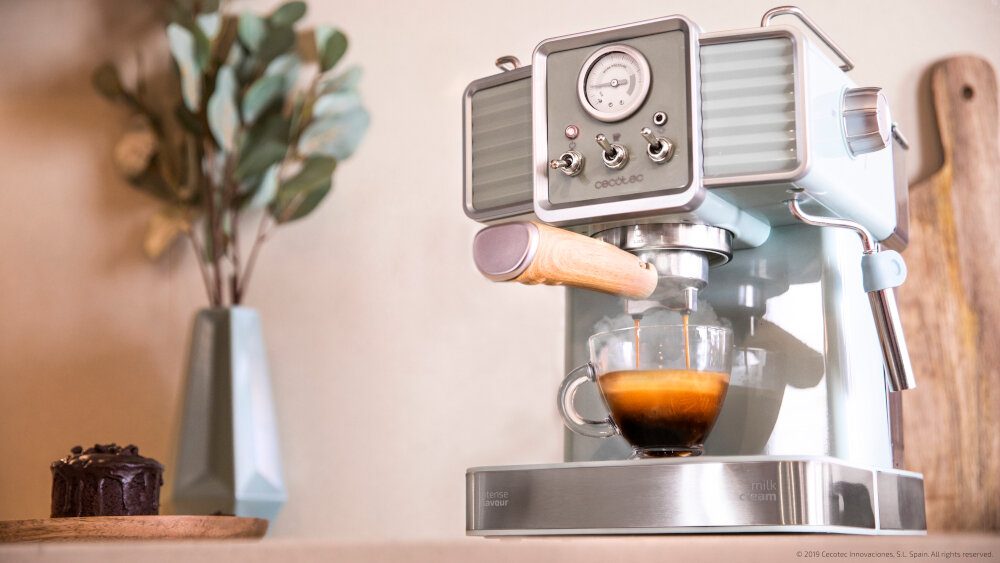 Ekspres CECOTEC Power Espresso 20 Tradizionale Light precyzja smak ciśnienie