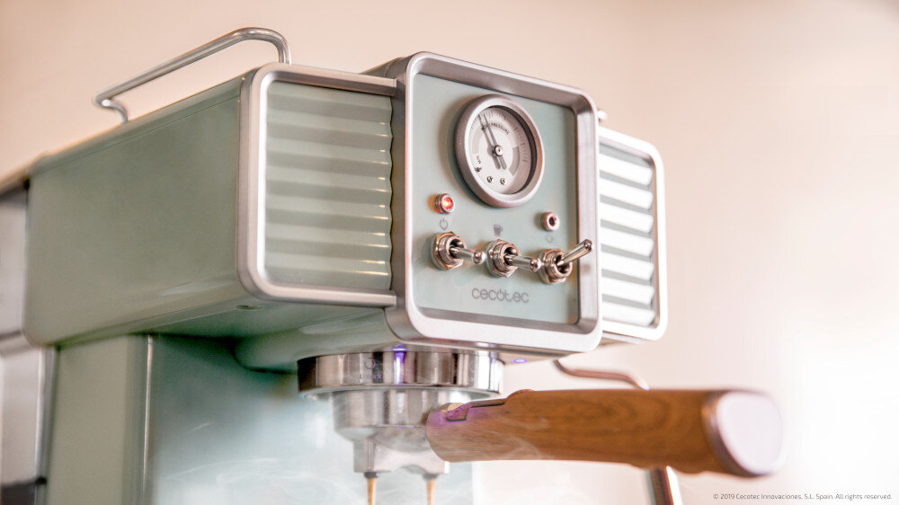 Ekspres CECOTEC Power Espresso 20 Tradizionale Light mielenie ziaren jakość