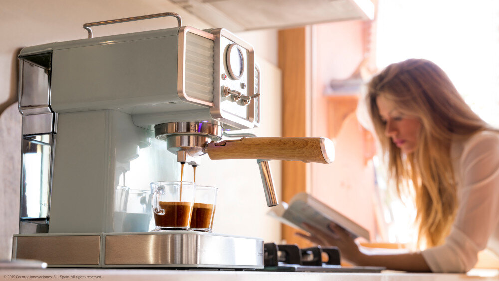Ekspres CECOTEC Power Espresso 20 Tradizionale Light moc wysoka wartość